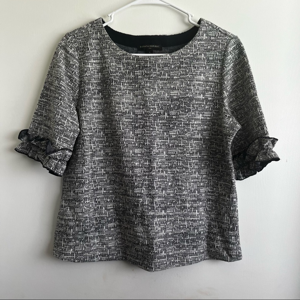 Banana republic gray top